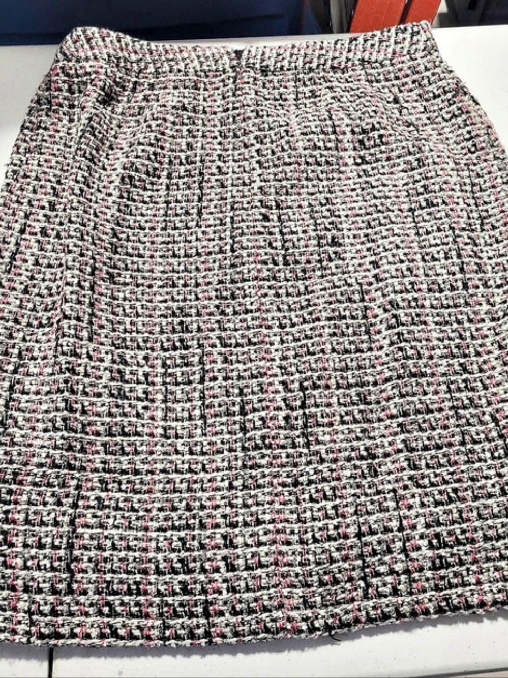Ann Taylor Petite Checkered Mini Skirt in Black & Pink Size 4P